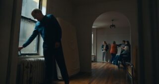 The Humans : photo, Richard Jenkins