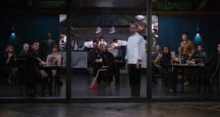 The Menu : Photo Anya Taylor-Joy, Ralph Fiennes, Nicholas Hoult, Janet McTeer