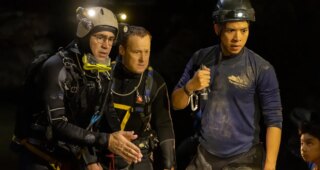 Treize vies : Photo Colin Farrell, Paul Gleeson, Thira Chutikul