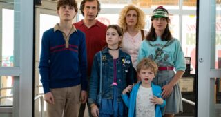 White Noise : Photo Greta Gerwig, Adam Driver, Raffey Cassidy