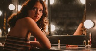 X : photo, Mia Goth