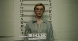 Dahmer : photo, Evan Peters