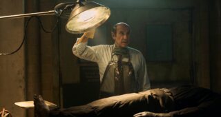 Le Cabinet de curiosités de Guillermo Del Toro : Photo F. Murray Abraham