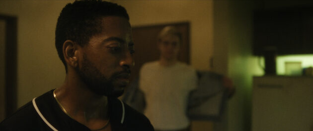 Monster: The Jeffrey Dahmer Story : photo Shaun Brown, Evan Peters