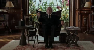 Mr. Harrigan’s Phone : Donald Sutherland