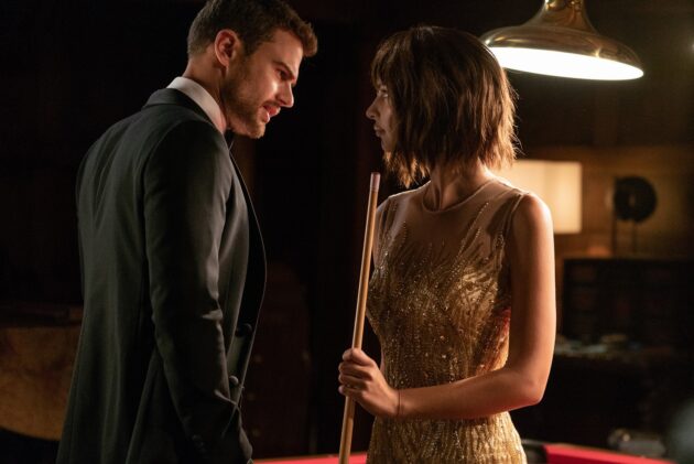 Arnaqueurs associés : photo, Emily Ratajkowski, Theo James