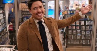 Blockbuster : photo, Randall Park