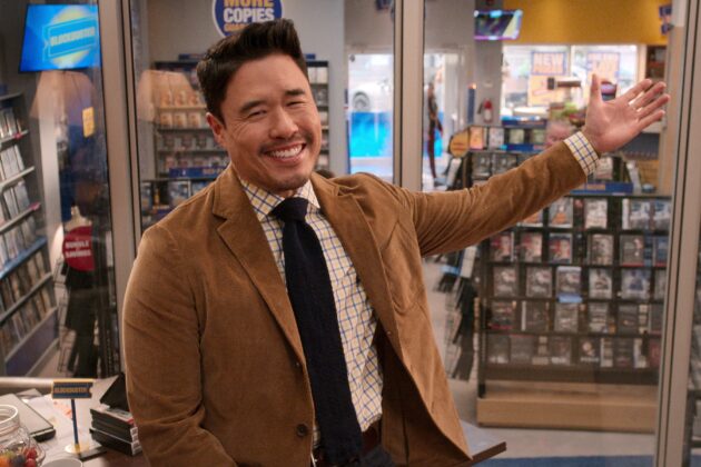 Blockbuster : photo, Randall Park