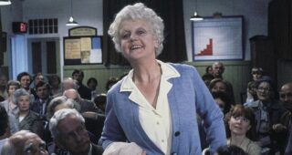 Le miroir se brisa : Photo Angela Lansbury