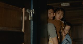 Knock at the Cabin : Photo Jonathan Groff, Ben Aldridge, Kristen Cui