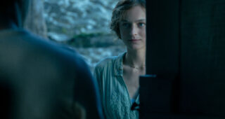 L’Amant de Lady Chatterley : photo Emma Corrin