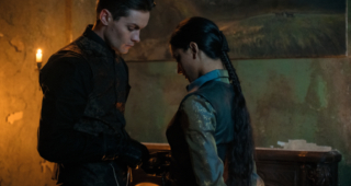 Shadow and Bone : la Saga Grisha : photo, Freddy Carter, Amita Suman