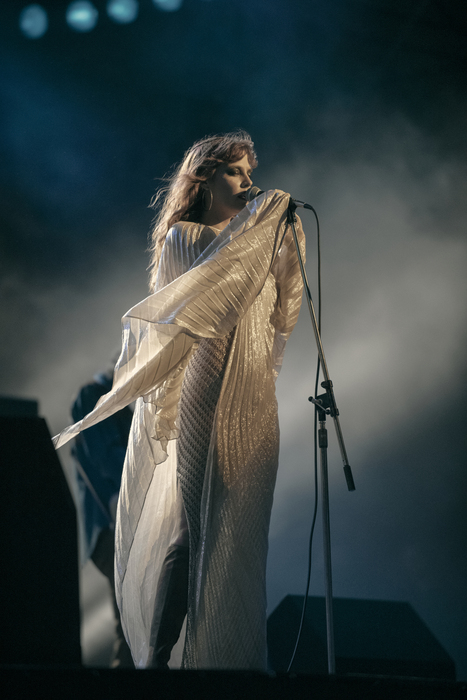 Daisy Jones & The Six : photo, Riley Keough