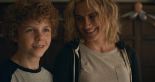 Dear Edward : Photo Colin O’Brien, Taylor Schilling