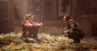 The Last of Us critique du moins bon épisode (très bonne nouvelle donc) : photo, Anna Torv, Bella Ramsey