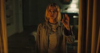 Watcher : photo, Maika Monroe