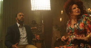 We Have a Ghost : photo, Anthony Mackie, Jennifer Coolidge