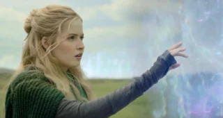 Willow : photo, Ellie Bamber