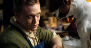 DogMan : photo, Caleb Landry Jones