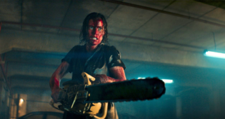 Evil Dead Rise : photo, Lily Sullivan