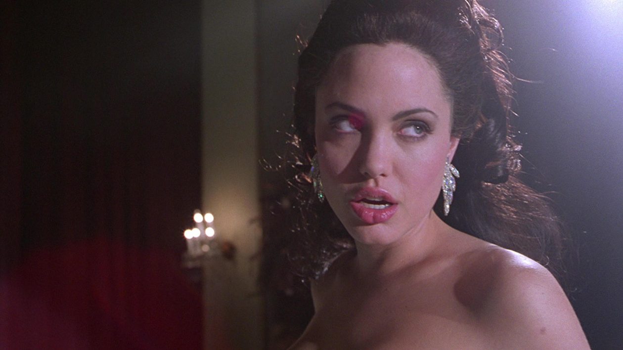 angelina jolie