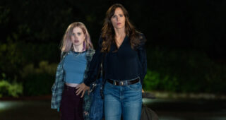 The Last Thing He Told Me : photo, Jennifer Garner, Angourie Rice