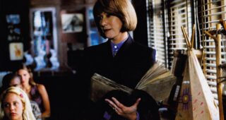 Mrs. Tingle : photo, Helen Mirren