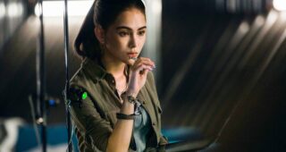 Skyfire : photo, Hannah Quinlivan
