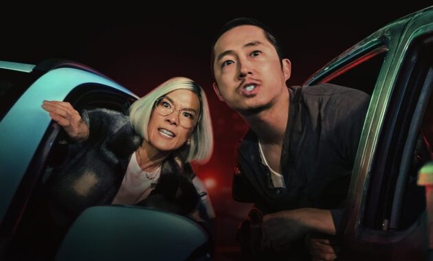 Acharnés : Photo Ali Wong, Steven Yeun