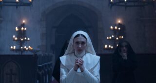 La Nonne : Photo Taissa Farmiga