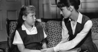 La Rumeur : photo, Karen Balkin, Audrey Hepburn