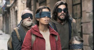Bird Box Barcelona : Photo Georgina Campbell, Mario Casas