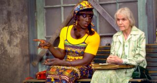 Extravagances : Photo Wesley Snipes, Alice Drummond