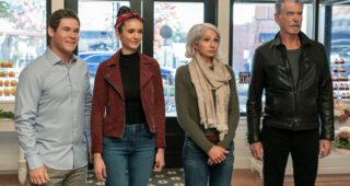 Gangsters par alliance : photo, Adam DeVine, Ellen Barkin, Nina Dobrev, Pierce Brosnan