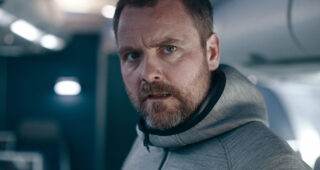 Hijack : Photo Neil Maskell