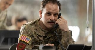 The Covenant : photo, Jonny Lee Miller