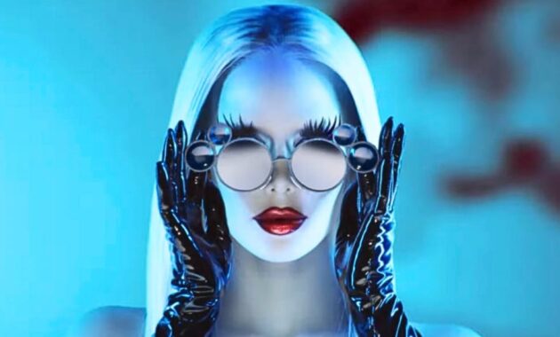 American Horror Story : premier teaser avec Kim Kardashian et Cara Delevingne