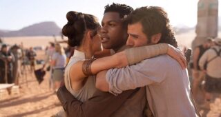 photo, Oscar Isaac, John Boyega, Daisy Ridley