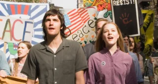 Across the Universe : Photo Jim Sturgess, Evan Rachel Wood