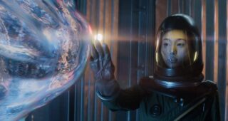 Invasion : photo, Shioli Kutsuna