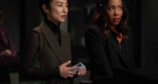 The Morning Show : Photo Greta Lee, Karen Pittman