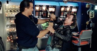 Piège en haute mer : photo, Steven Seagal, Tommy Lee Jones