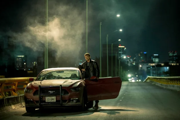 Silent Night : photo, Joel Kinnaman