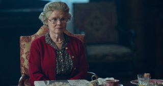 The Crown : Photo Imelda Staunton
