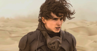 Dune: Deuxième Partie : un extrait dévoile Timothée Chalamet face à un ver géant, et fait grimper l'impatience