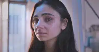 Elaha : critique like a virgin