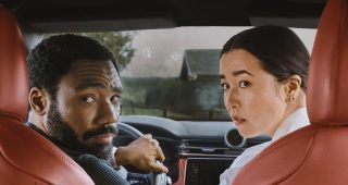 Mr. & Mrs. Smith : photo, Donald Glover, Maya Erskine