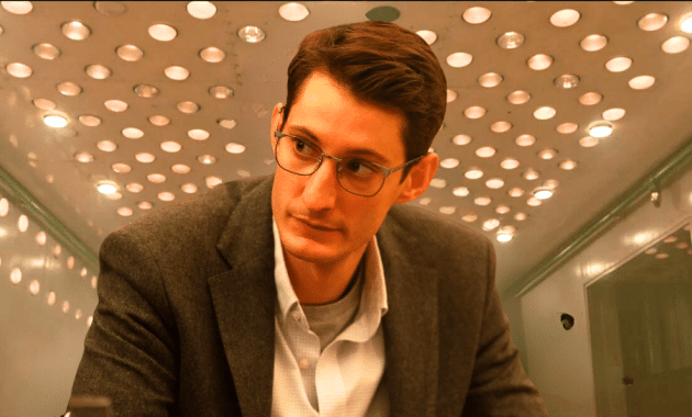 Gourou : Pierre Niney sera un gourou dans le prochain thriller du réalisateur de Boîte noire