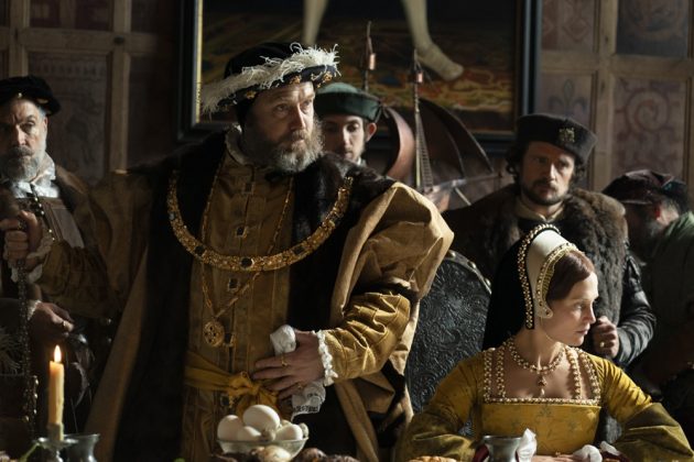 Jude Law dans Le jeu de la reine