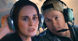 Vol à haut risque : Mark Wahlberg est un tueur dans la bande annonce du thriller d'action de Mel Gibson